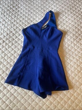 NBD Asymmetric One-Shoulder Blue Romper
